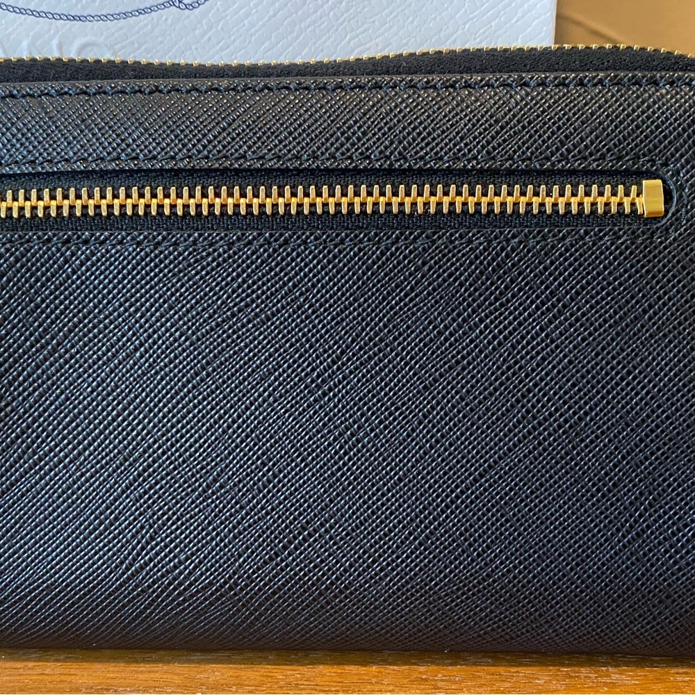 Prada Zip-Around Saffiano Leather Wallet Portafoglio Lampo (Black/Gold) - Picture 13 of 13